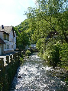 Der Fluss Ölschnitz in Bad Berneck