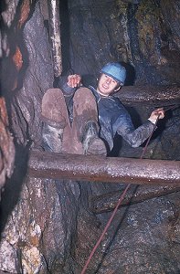 Im Historischen Eisenbergwerk Gleißinger Fels