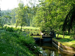 Wehranlage an der Eger im Wellertal