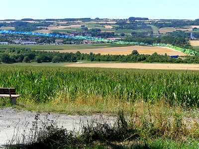 Die alte Trasse der Autobahn A9 bei Lanzendorf und Himmelkron