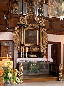 Altar der evangelischen Kirche Marktleuthen