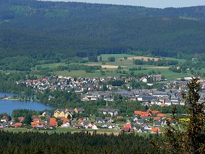 Weißenstadt vom Rudolfstein gesehen