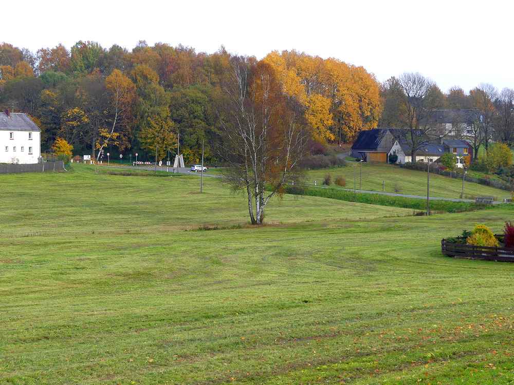 Neuhausen mit dem Grenzübergang nach Asch (Aš)