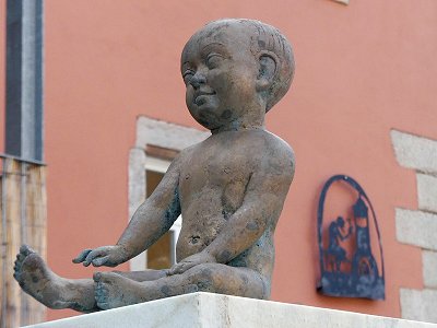 Der Lebens-Brunnen von Wolfgang Stefan in Selb